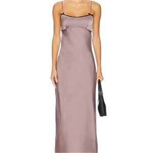 NIA Lee Dress in Taupe